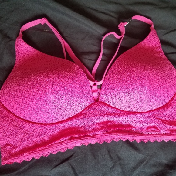 Victoria's Secret Other - NWT VS Wireless Plunge Pull-On Bra